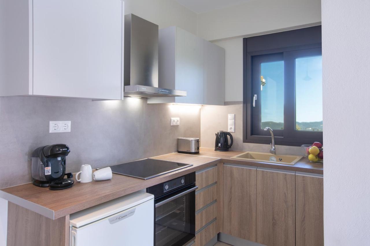Amelie'S Luxe Apartments Kalligoni ภายนอก รูปภาพ