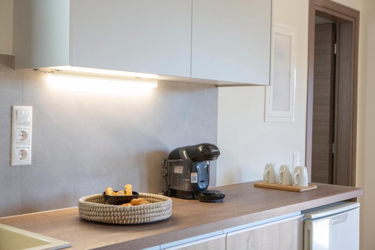 Amelie'S Luxe Apartments Kalligoni ภายนอก รูปภาพ
